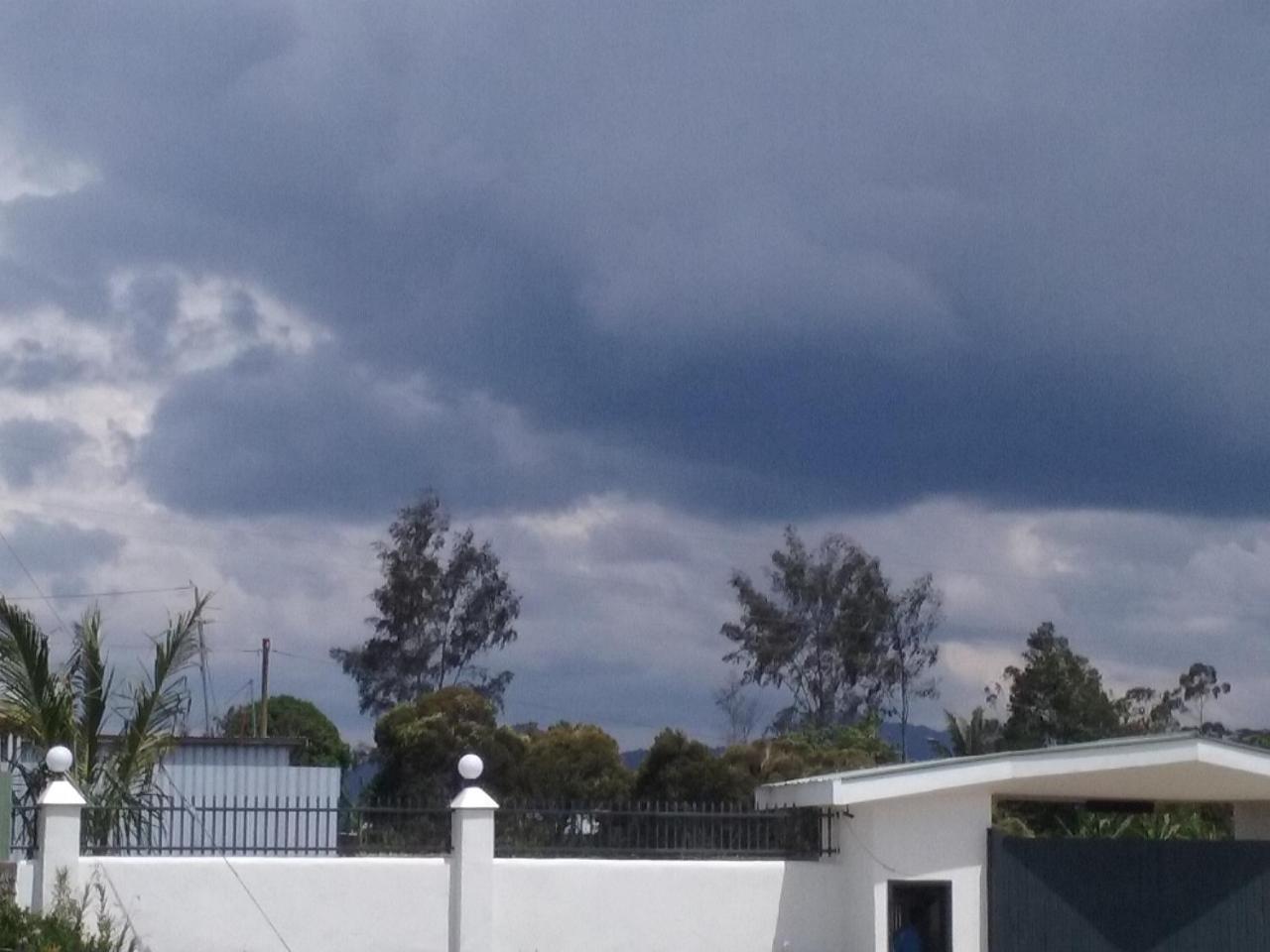 Mcroyal Hotel Mount Hagen Exteriör bild