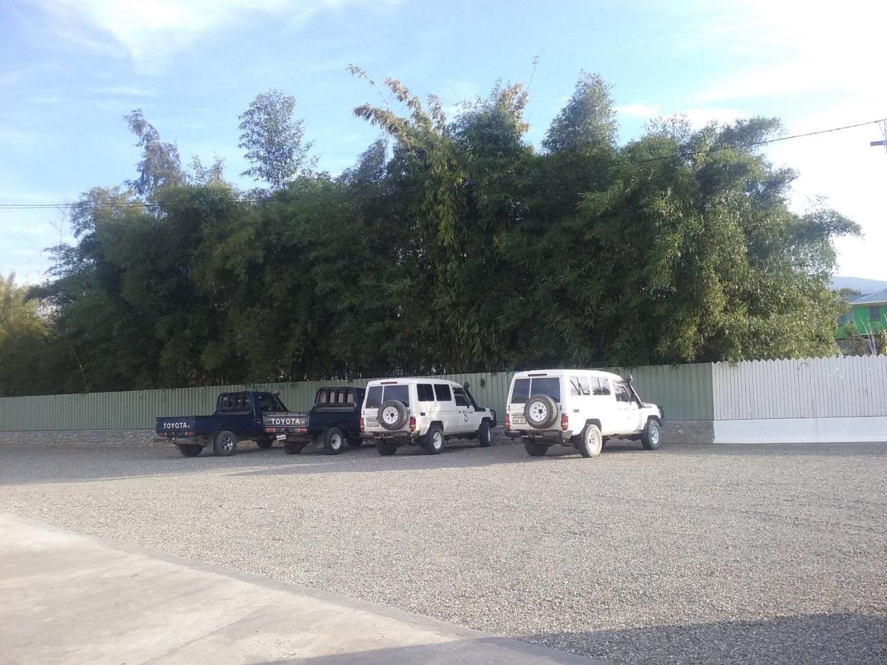 Mcroyal Hotel Mount Hagen Exteriör bild