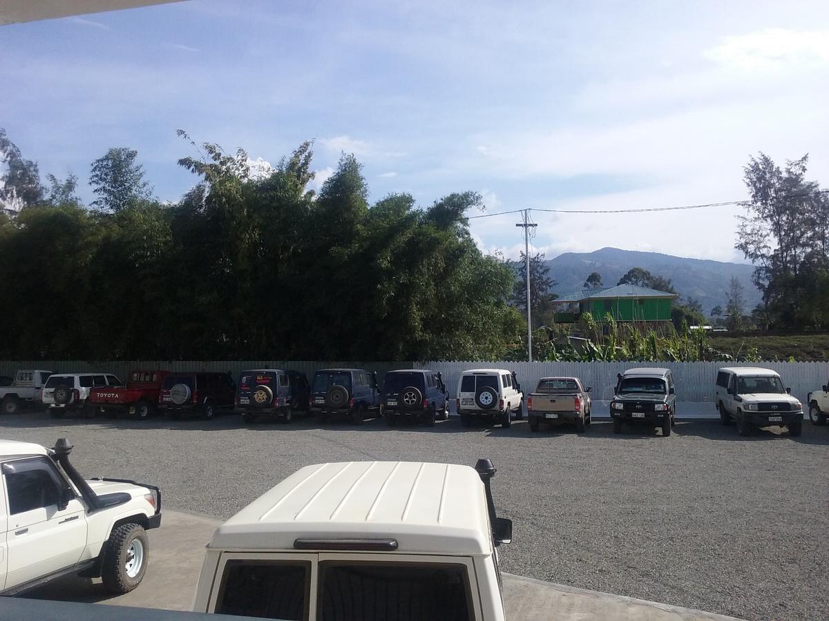 Mcroyal Hotel Mount Hagen Exteriör bild