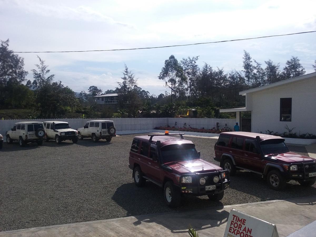 Mcroyal Hotel Mount Hagen Exteriör bild
